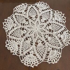 Vintage Beige Round Crochet Lace Doily Home Decorative Placemat 13"